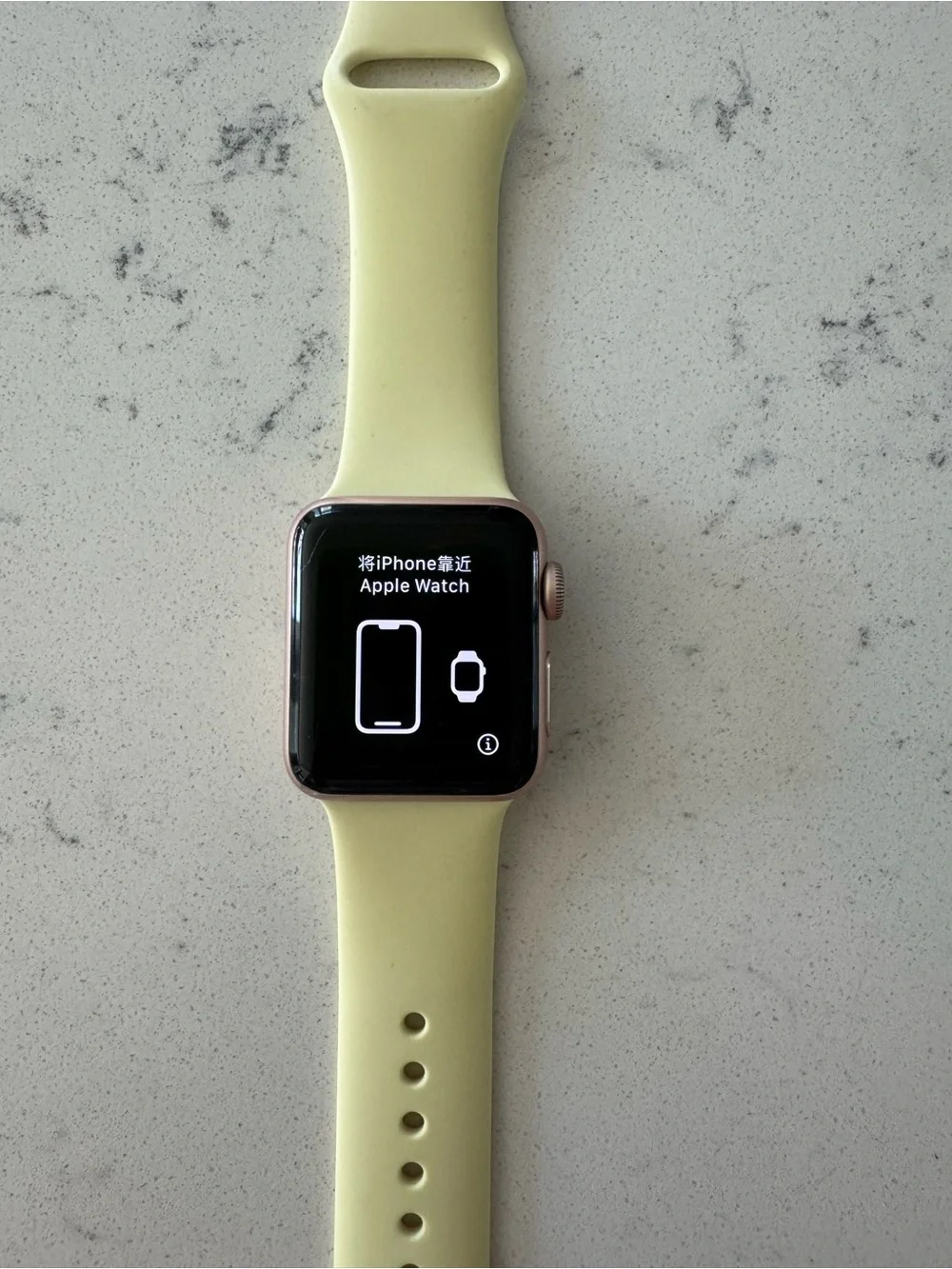 Apple Watch Series 3 38mm Rose Gold Aluminum GPS + Cellular w/ Band & Charger